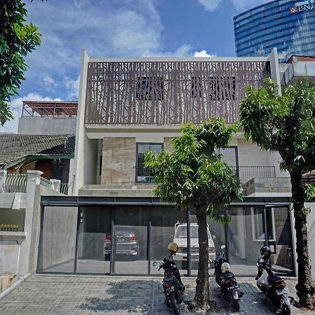 Super Oyo Capital O 90635 Tango Juliet Residence Jakarta Luaran gambar