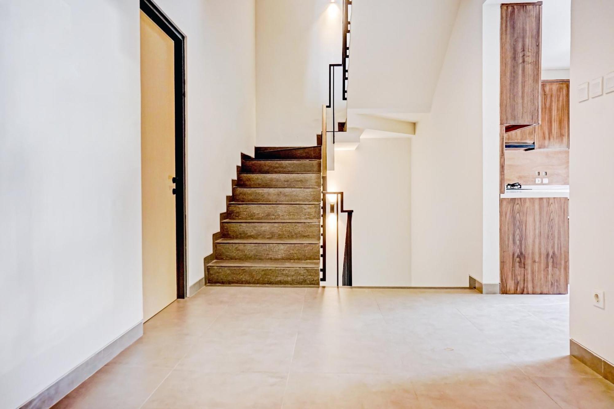 Super Oyo Capital O 90635 Tango Juliet Residence Jakarta Luaran gambar